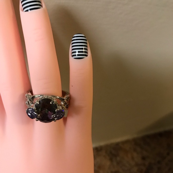 Women’s fashion ring - Picture 3 of 4